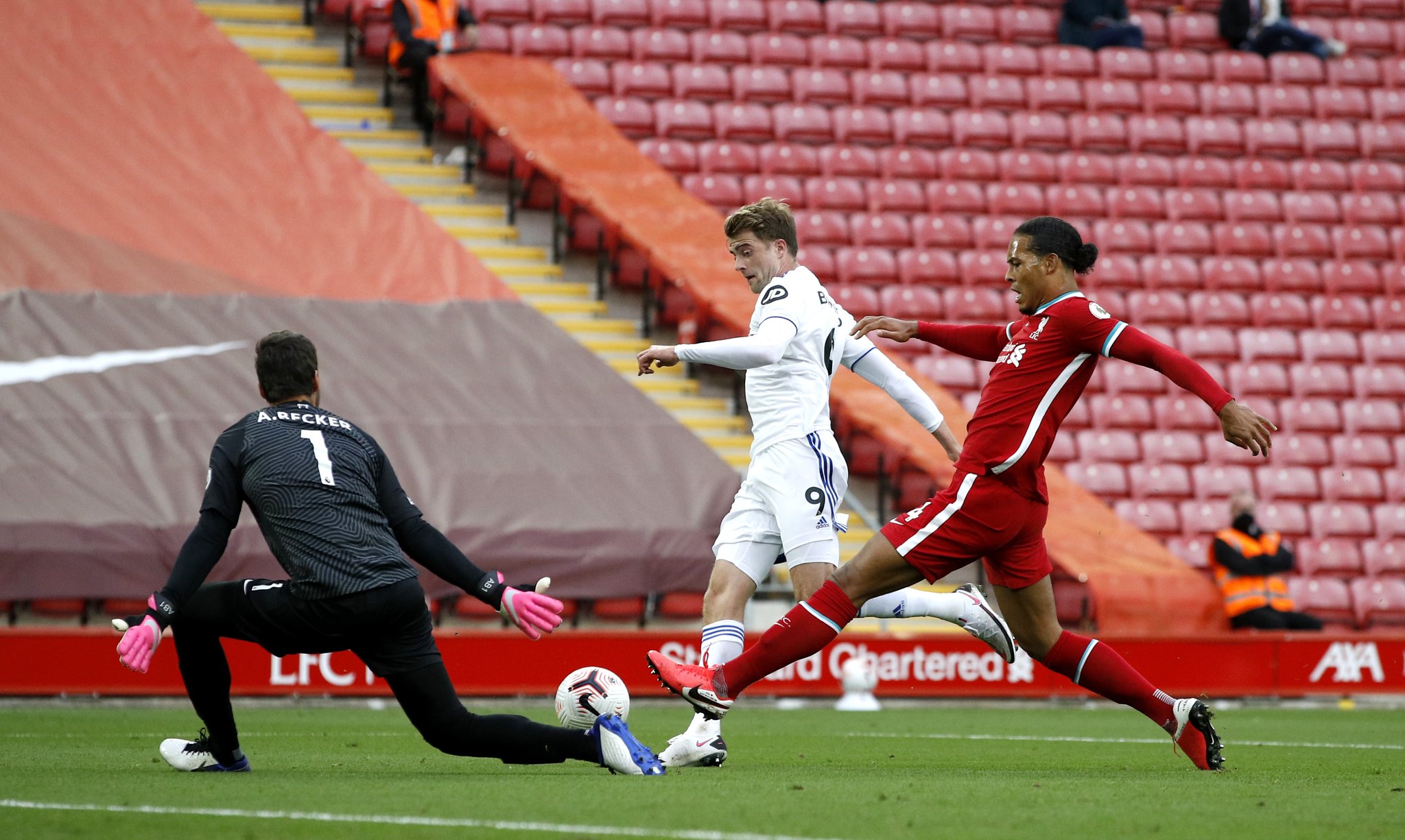 将担任曼联 将担任曼联