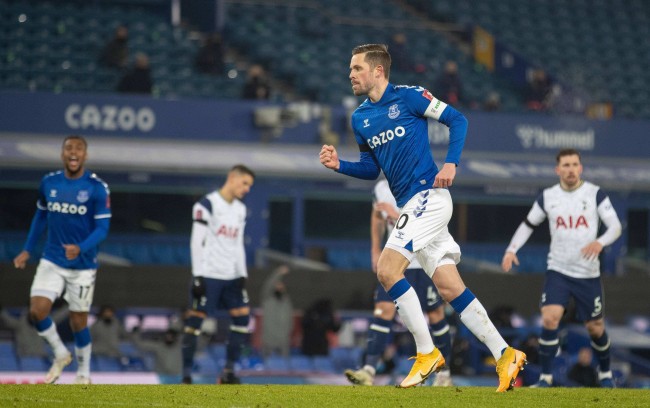 这场平局对 这场平局对